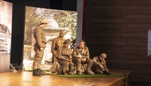 Kahramankazan'da öğrenciler için "Veda" tiyatro oyunu sahnelendi