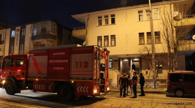 Kayseri'de apartman dairesinde yangın