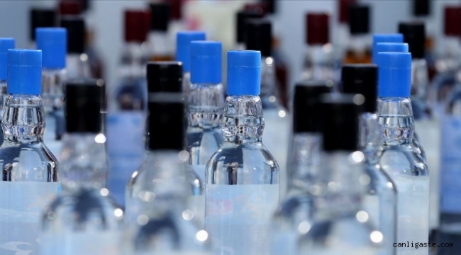 Kayseri'de kaçak içki operasyonu: 100 şişe kaçak içki, 60 litre etil alkol ele geçirildi