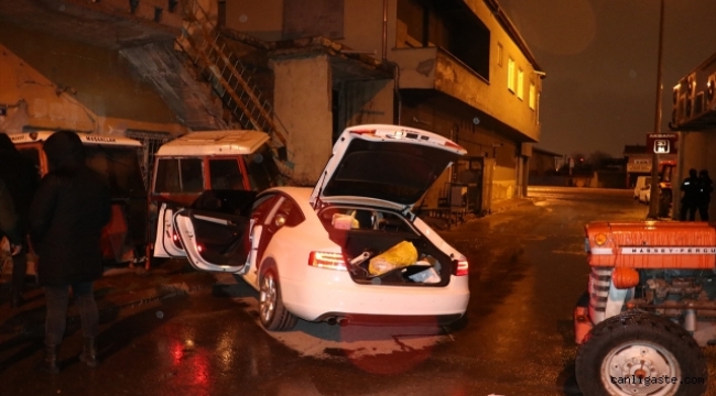 Kayseri'de polisten kaçan şüpheliler kaza yapınca yakalandı