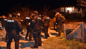 Kırıkkale'de 5 şüpheli, darp ettikleri yaşlı adamın tabancası ve parasını gasp etti