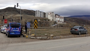 Kırıkkale'de iki otomobilin çarpıştığı kazada 5 kişi yaralandı