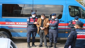 Kırşehir'de yaşlı çiftin altınlarını dolandıran şüpheli tutuklandı