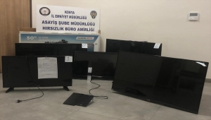 Konya'da hırsızlık şüphelisi evlerden çaldığı eşyayı satarken yakalandı