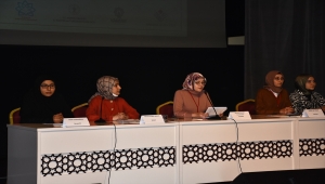 Konya'da lise ve üniversite öğrencileri Mevlana'yı anlattı