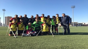 Melikgazi Belediyesinin ampute takımında galibiyet sevinci