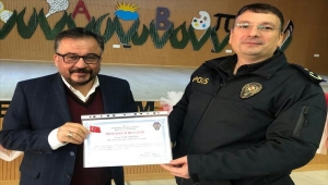 Nallıhan'da polis ve bekçilere halkla ilişkiler eğitimi verildi 