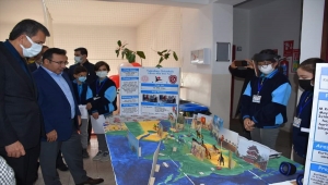 Nallıhan'da "TÜBİTAK 4006 Bilim Fuarı" açıldı 