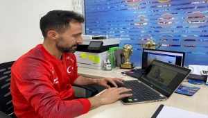 Osman Çakmak, AA'nın "Yılın Fotoğrafları" oylamasına katıldı