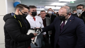 Sanayi ve Teknoloji Bakanı Varank, Konya'da Küçük Hayvan Hastanesi'nin açılışını yaptı: