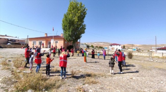 Sivas'ta üniversite öğrencilerinden gönüllere dokunan proje 