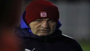 Sivasspor Teknik Direktörü Çalımbay'dan Galatasaray maçı değerlendirmesi: