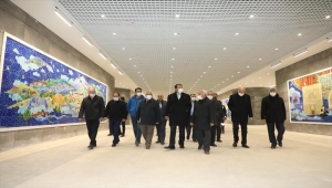 Vali Salih Ayhan, Sivas YHT Gar Binası'nı inceledi 