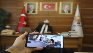 AK Parti'de ilk metaverse toplantısı yapıldı