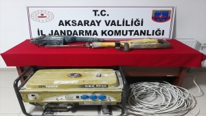 Aksaray'da define arayan 6 zanlı suçüstü yakalandı