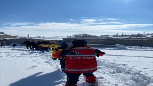 Aksaray'da ekipler köyde mahsur kalan hasta için seferber oldu