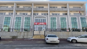 Aksaray'da öğrencisini darbeden öğretmen hakim karşısında