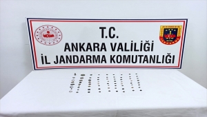 Ankara'da sikke ve bronz objeleri satmak isteyen kişi suçüstü yakalandı