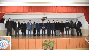 Bahşılı'da "iletişim ve beden dili" konulu konferans verildi