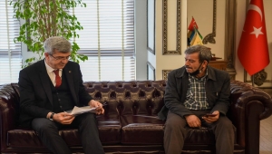 Beypazarı Belediye Başkanı Kaplan, vatandaşlarla bir araya gelip sorunlarını dinliyor