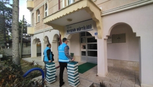 Beyşehir ve Derebucak'ta ihtiyaç sahibi çocuklara yardım