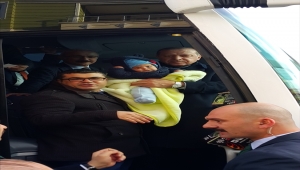 Cumhurbaşkanı Erdoğan'a Karaman ziyaretinde 4 yıl önce çektirdikleri fotoğrafı hediye etti