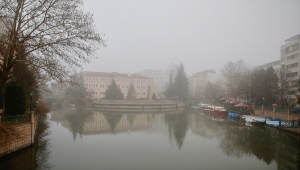 Eskişehir'de yoğun sis etkili oluyor