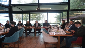 Gölbaşı Belediye Başkanı Şimşek, gazetecilerle bir araya geldi