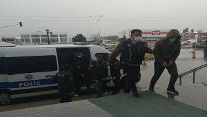 GÜNCELLEME - Karaman merkezli uyuşturucu operasyonunda yakalanan 12 şüpheli tutuklandı