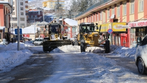Hadim'de kar temizleme çalışmaları sürüyor