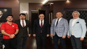 Halter Federasyonu Başkanı Ünlü, Keçiören Belediye Başkanı Altınok'u ziyaret etti