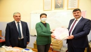 Kahramankazan Belediyesi'nden arıcılara kovan desteği