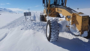 Kayseri'de 86 kırsal mahallenin yolu ulaşıma açıldı