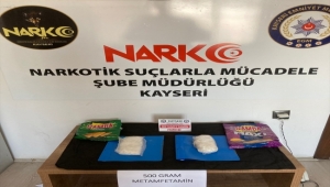 Kayseri'de cips paketine uyuşturucu gizleyen yolcu, otobüste yakalandı