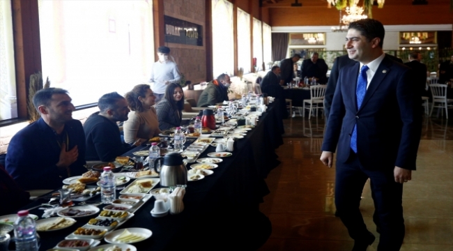MHP Genel Başkan Yardımcısı Özdemir, Kayseri'de gazetecilerle bir araya geldi: