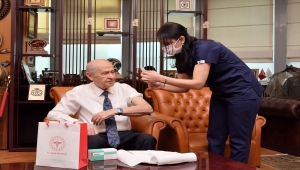 MHP Genel Başkanı Bahçeli, TURKOVAC aşısı yaptırdı: 