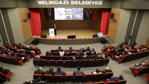 Palancıoğlu mahalle muhtarlarına hizmetlerini anlattı