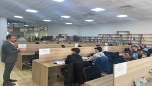 Pursaklar Belediye Başkanı Çetin gençlerle buluştu