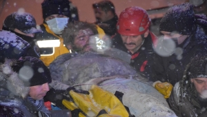 Sivas'ta altyapı çalışması yapan 2 işçi zehirlendi