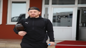 Sivasspor, Göztepe maçı için İzmir'e gitti 