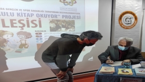 Yazar Ahmet Yıldırım Beypazarı'nda çocuklarla buluştu