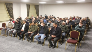 Zara'da esnaflara yönelik bilgilendirme toplantısı düzenlendi