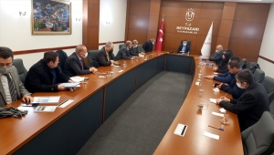 Beypazarı'nda okul müdürleriyle toplantı düzenlendi