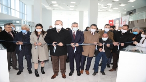 Çubuk'ta "Zarafetin adı agat" fotoğraf ve obje sergisi açıldı