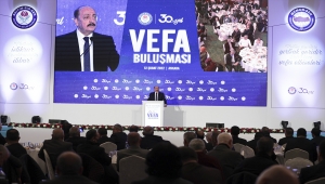 Eğitim Bir-Sen'in 30. yıl dönümü "Vefa Buluşması"