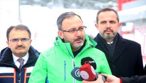 Gençlik ve Spor Bakanı Kasapoğlu, Yıldıztepe Kayak Merkezi'ni inceledi: