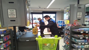 Gölbaşı'nda marketlerde KDV indirimi denetimi yapıldı