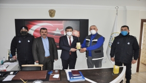 HİYADER'den Yerköy Belediye Başkanı Yılmaz'a teşekkür plaketi