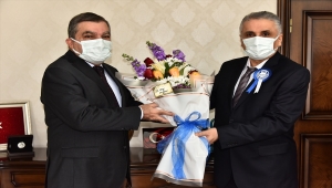 Karaman Valisi Işık, İl Defterdarı ve Vergi Dairesi Müdürünü kabul etti