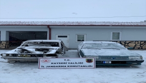Kayseri'de çaldıkları araçları parçalayan 2 şüpheli yakalandı